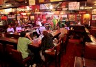 https://cyprustodayonline.com/cheers-bars-start-serving-tomorrow