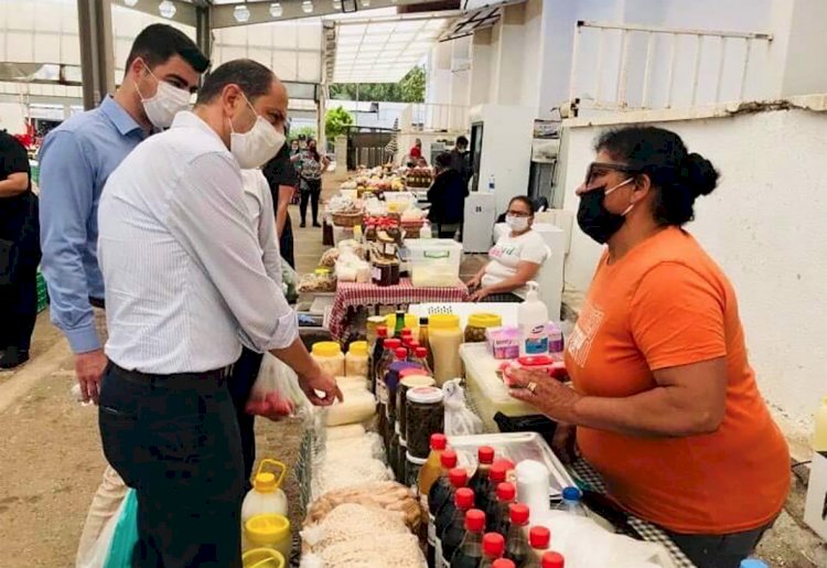 Big market re-opens
